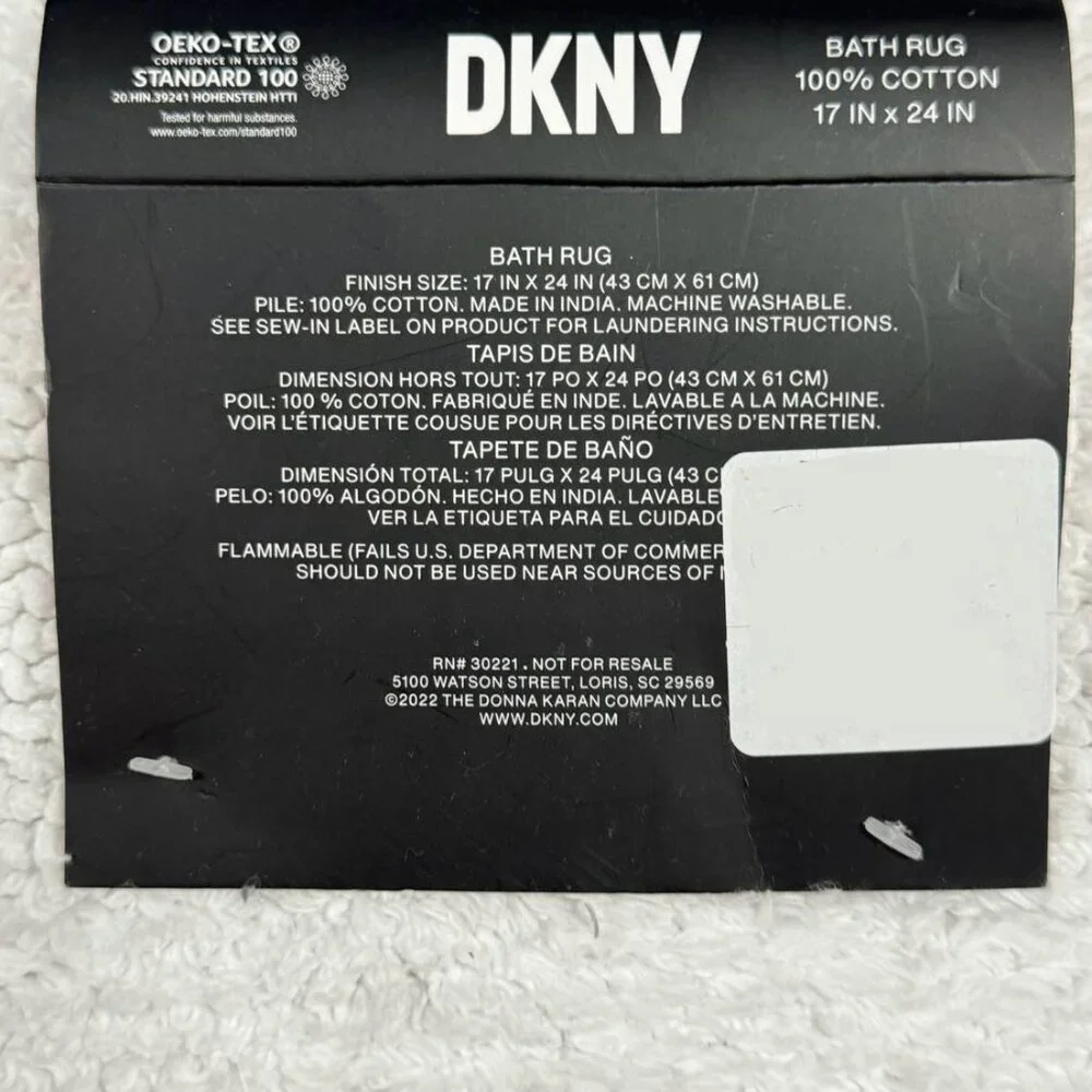 DKNY 17 x 24 White Bath Rug Mat Reversible COTTON Stripes Striped Knit Ivory